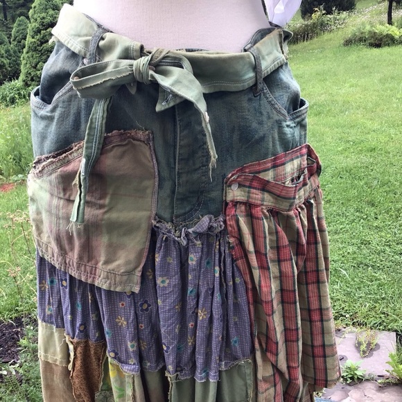 Boho up-cycled tiered patchwork overdyed jean / cotton distressed maxi skirt M/L - Picture 2 of 9